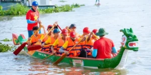 Lễ hội đua thuyền