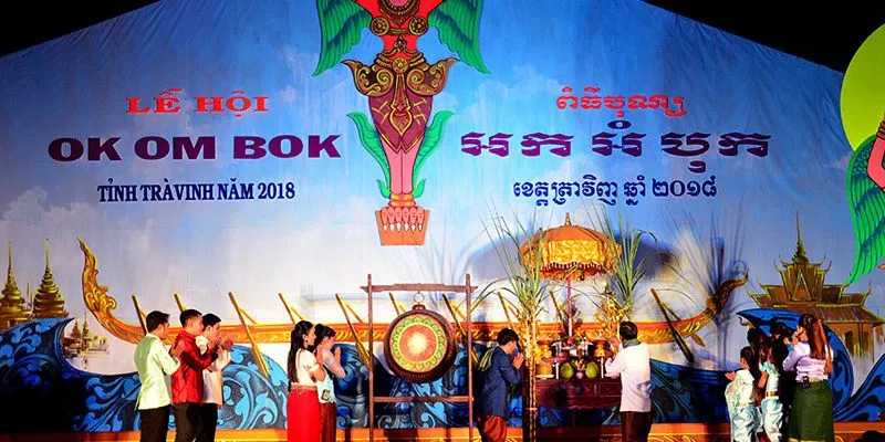 Lễ hội Ok Om Bok