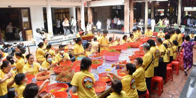 Vía bà chúa xứ - Lễ Tắm Bà