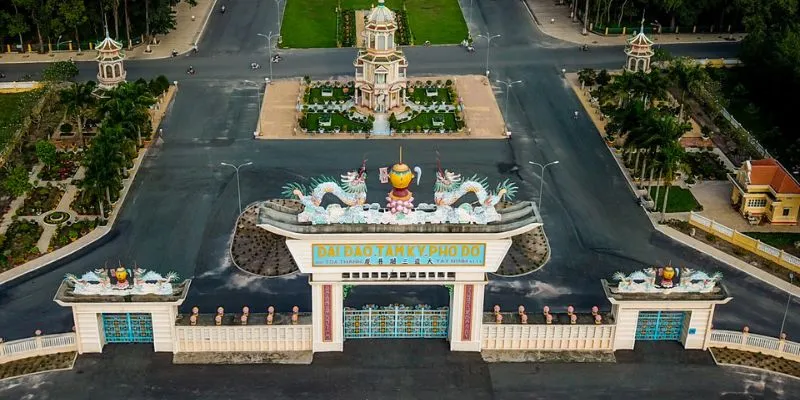 Lưu ý điều gì nếu đi tham quan Tòa Thánh Tây Ninh