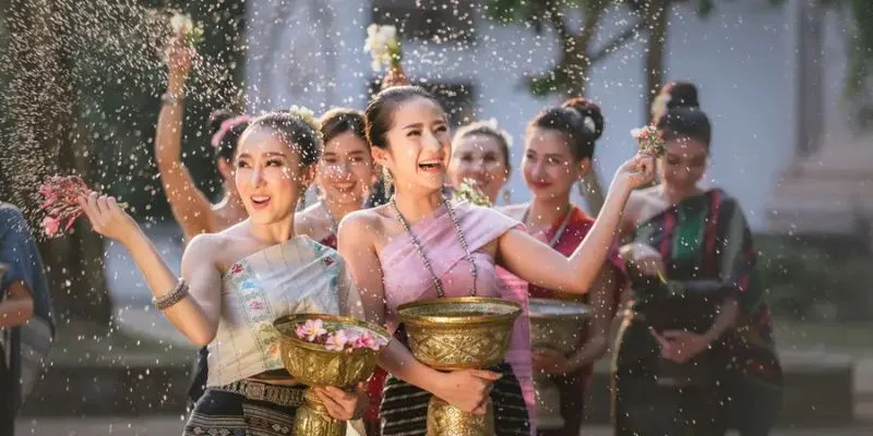 Một số hoạt động nổi bật trong lễ hội té nước ở Thái Lan