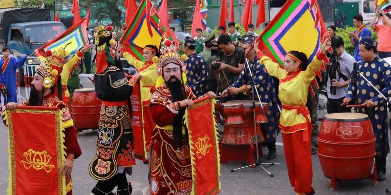 Nghi thức gắn liền với lễ hội độc đáo Cầu Ngư