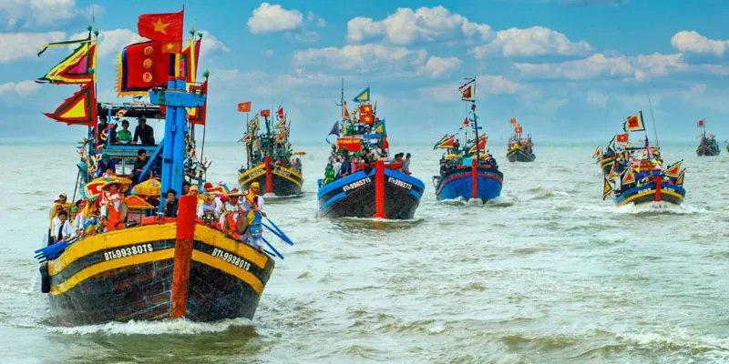 Nguồn gốc cơ bản của lễ hội là từ tín ngưỡng thờ ông Cá
