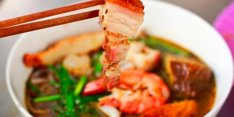 Tìm hiểu về món bún nước lèo Sóc Trăng